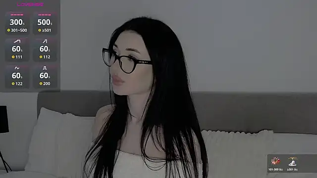 Snapshot of AllisonSky chatting on December 21, 3:47 pm AllisonSky online show from December 21, 3:47 pm