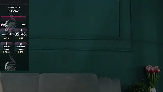 Snapshot of AllisonSky chatting on February 24, 1:23 pm AllisonSky online show from February 24, 1:23 pm