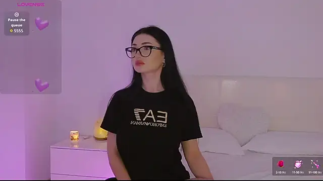 AllisonSky online show from October 9, 11:44 am