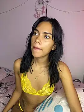 Snapshot of valeriah_7 chatting on January 20, 7:04 pm valeriah 7 online show from January 20, 7:04 pm