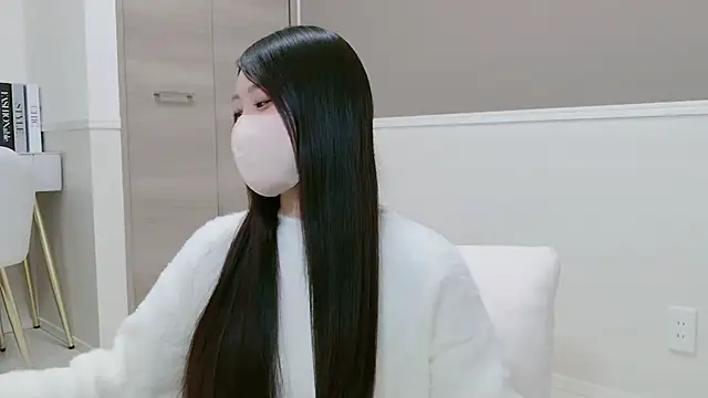 yuki room online show from March 5, 2:35 pm