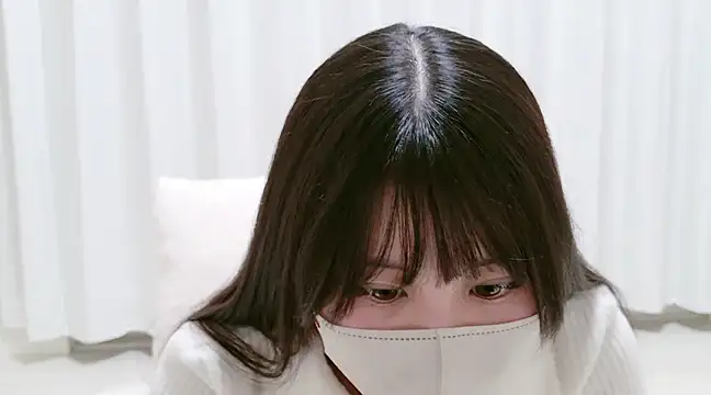 yuki room online show from February 9, 2:50 pm