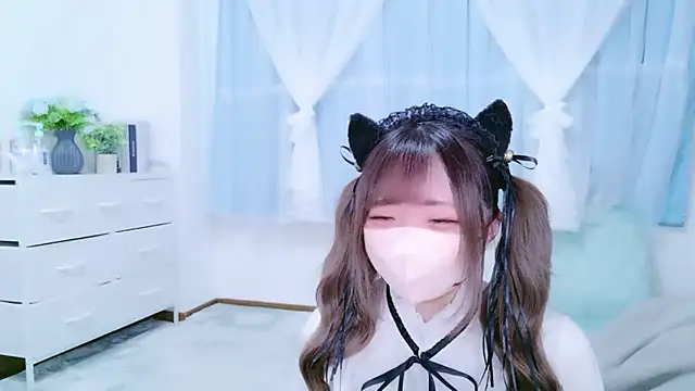 Snapshot of ASUKA_ch chatting on May 14, 7:49 am ASUKA ch online show from May 14, 7:49 am