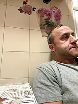 Lecatore80 online show from November 20, 4:57 am