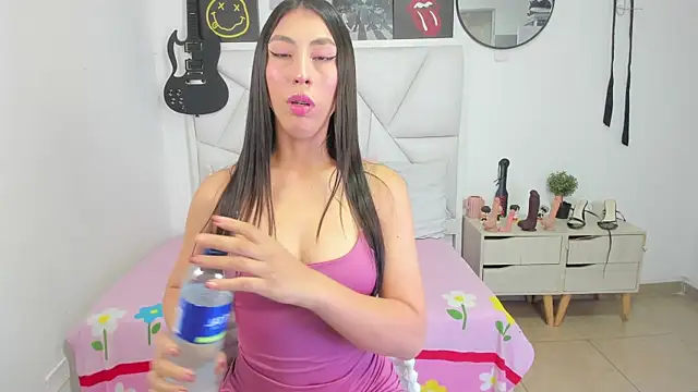 Sophia abad7 online show from April 1, 3:42 pm