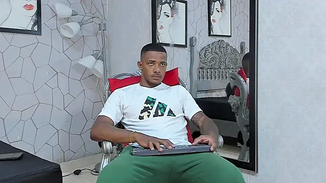 jackmacson online show from December 5, 7:22 pm