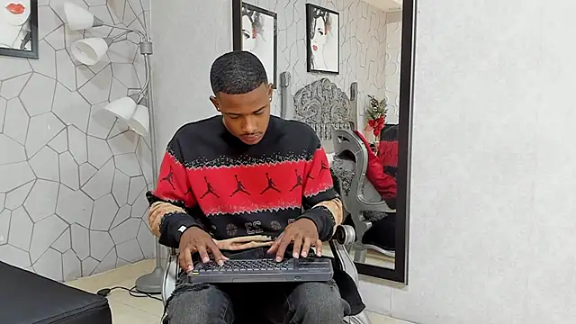 jackmacson online show from December 7, 11:56 am