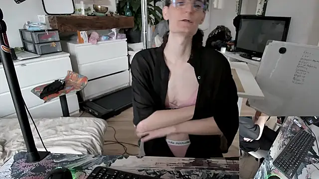 CeriseLapine online show from January 17, 9:57 am