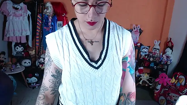 MissMiia2 online show from May 13, 1:18 pm