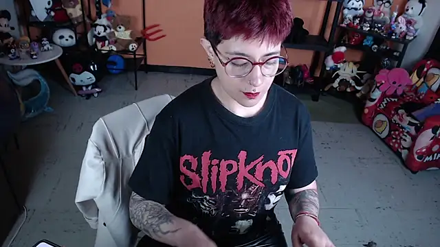 MissMiia2 online show from May 25, 2:16 pm