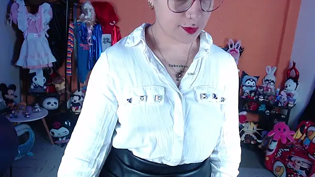 MissMiia2 online show from May 7, 12:52 pm
