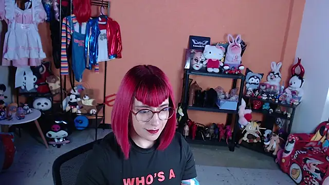 MissMiia2 online show from April 16, 9:15 pm