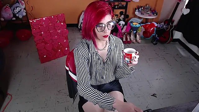 Snapshot of MissMiia2 chatting on March 2, 1:20 pm MissMiia2 online show from March 2, 1:20 pm