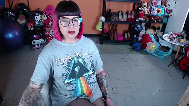 MissMiia2 online show from October 24, 2:49 pm