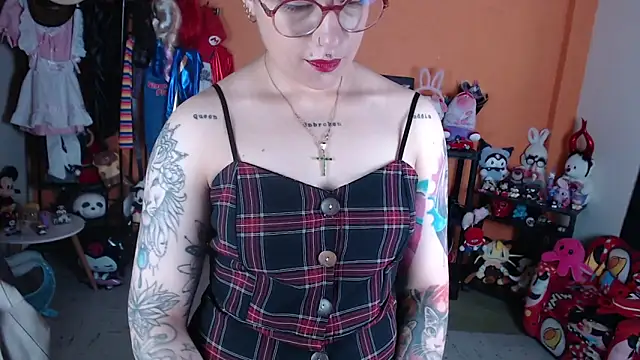 MissMiia2 online show from June 15, 1:11 pm