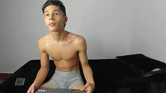 evanscollins online show from December 21, 11:13 pm