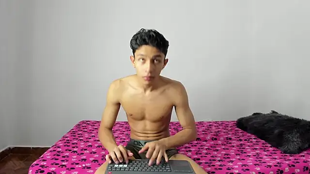 evanscollins online show from January 18, 3:09 am