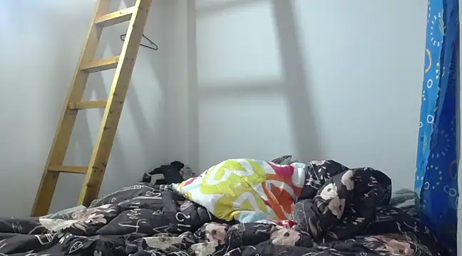 Snapshot of khleo_lionss chatting on January 26, 7:10 am khleo lionss online show from January 26, 7:10 am