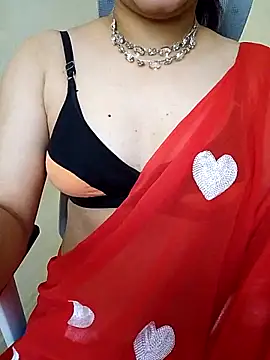 Snapshot of Indianhyna chatting on September 20, 7:02 am Indianhyna online show from September 20, 7:02 am