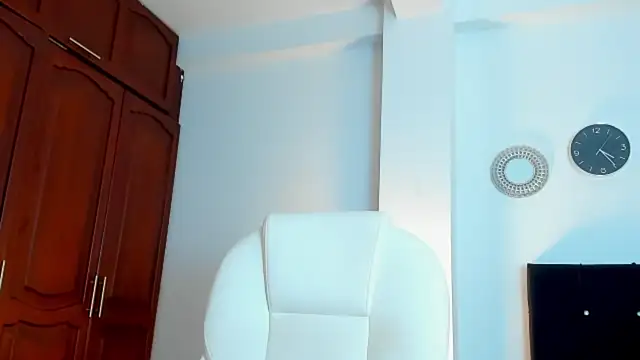 kathyajhonss online show from February 25, 9:25 pm