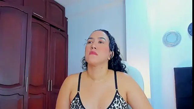 Snapshot of kathyajhonss chatting on March 1, 11:04 pm kathyajhonss online show from March 1, 11:04 pm