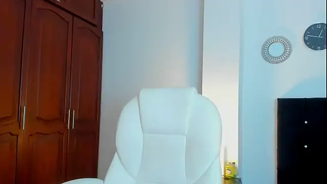 kathyajhonss online show from November 13, 11:19 pm