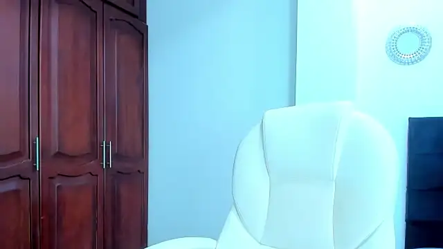 kathyajhonss online show from May 27, 12:42 am