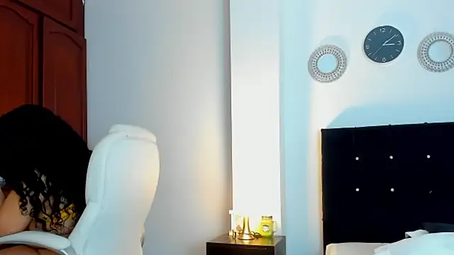 kathyajhonss online show from March 29, 8:10 pm