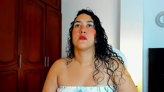 kathyajhonss online show from May 28, 10:37 pm
