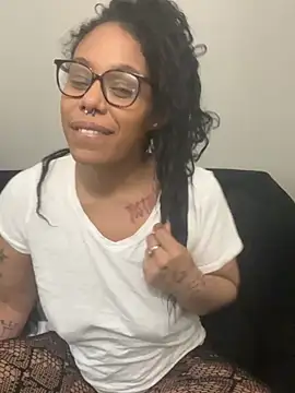 Princess Desirae online show from June 7, 10:53 am