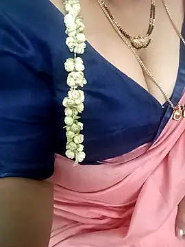 Snapshot of your-sameera chatting on February 20, 6:19 am your-sameera online show from February 20, 6:19 am