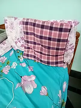 Snapshot of your-sameera chatting on February 7, 4:09 am your-sameera online show from February 7, 4:09 am