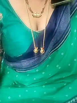 Snapshot of your-sameera chatting on February 4, 12:00 pm your-sameera online show from February 4, 12:00 pm