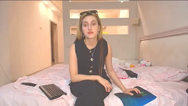 Iren online show from October 22, 9:24 pm