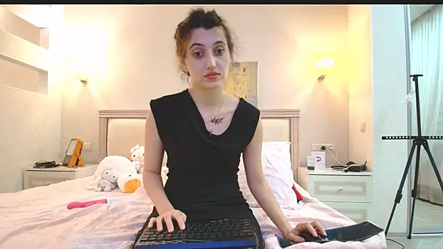 Iren online show from December 18, 10:57 pm