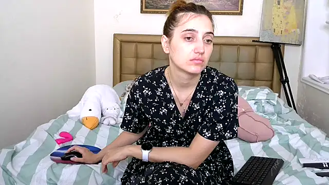 Snapshot of Iren chatting on July 15, 10:22 am Iren online show from July 15, 10:22 am