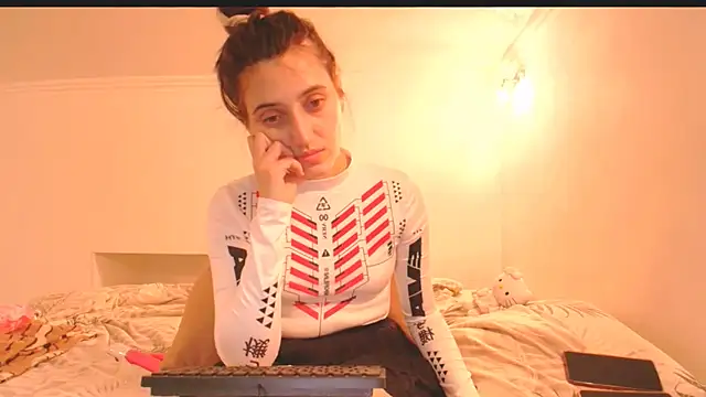 Iren online show from December 15, 4:24 pm