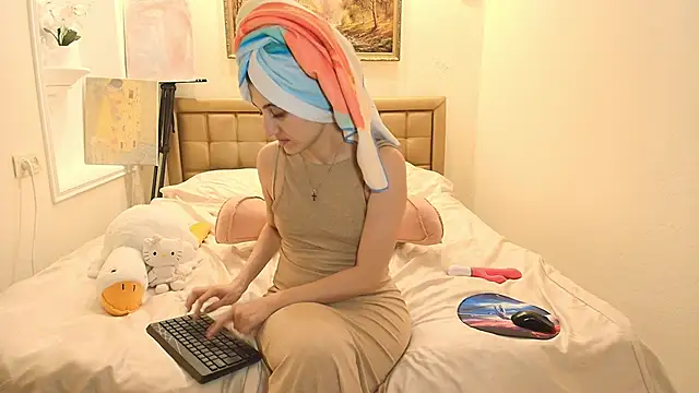 Iren online show from February 22, 1:30 am