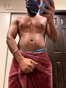 boldandlust online show from September 14, 8:26 am