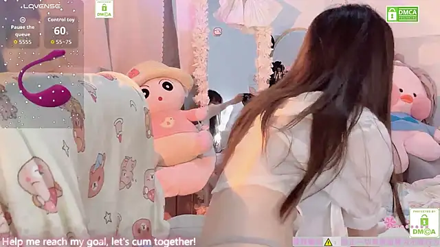 Carly 1 online show from December 15, 12:00 pm