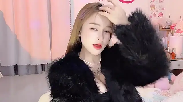 Carly 1 online show from January 8, 2:14 am