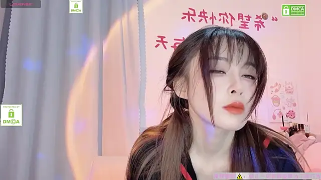 Carly 1 online show from November 20, 8:15 am