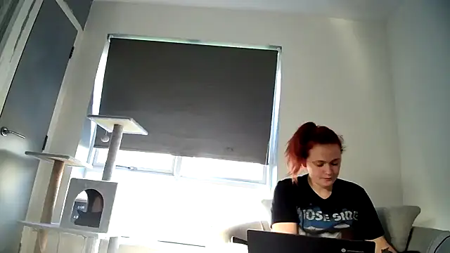 Snapshot of DynamicDuo_oxo chatting on January 6, 1:52 pm DynamicDuo oxo online show from January 6, 1:52 pm