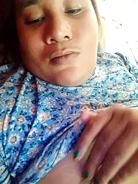 UrAmazingCassy online show from October 2, 3:10 am