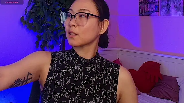 Inari Okami  online show from March 20, 3:24 pm