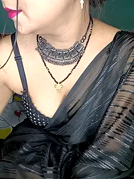 Diamond queeen online show from January 18, 10:28 pm