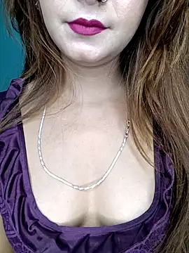 Diamond queeen online show from October 16, 8:39 pm