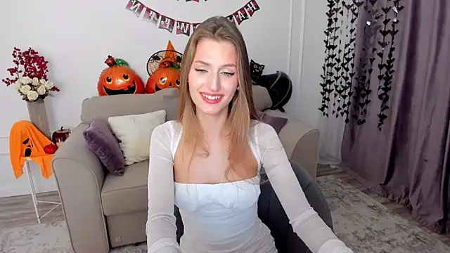 NaturalBeaty online show from October 21, 3:50 am