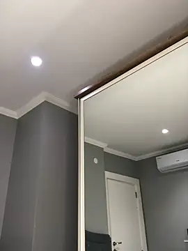 Diamond Bunny  online show from March 15, 11:39 pm