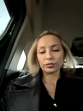 Diamond Bunny  online show from January 7, 1:49 pm